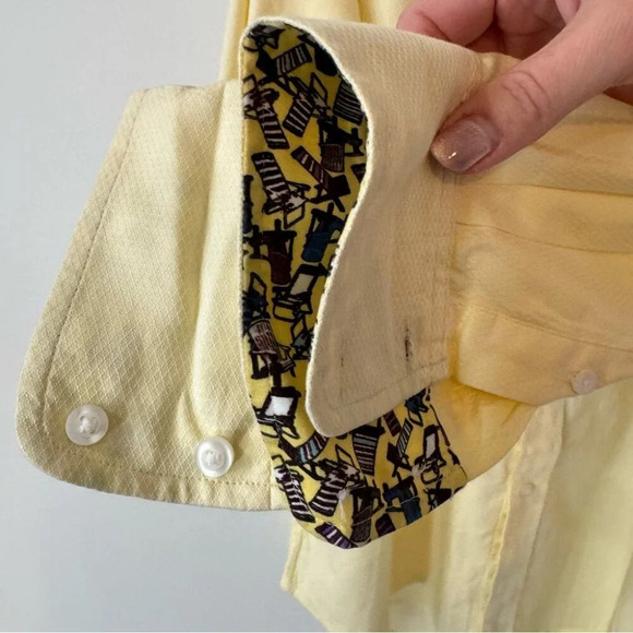 Robert Graham Butter Yellow Casual Button Down with Fun Graphic Print Size M - Picture 4 of 16